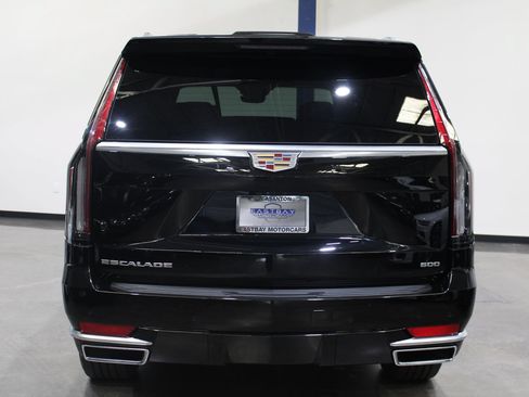 Used 2023 Cadillac Escalade ESV Premium Luxury w/ Performance Package AWD/4WD image 11