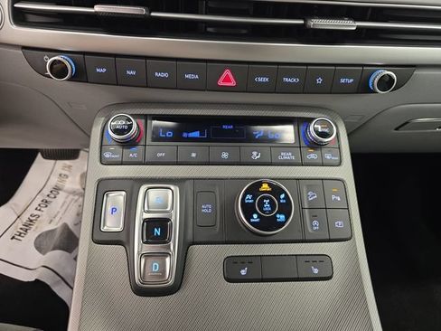 Used 2025 Hyundai Palisade SEL AWD/4WD image 25