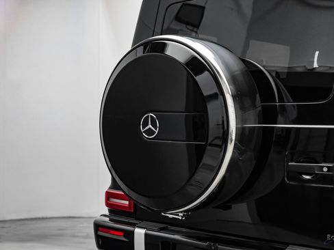 Used 2027 Mercedes-Benz G 63 AMG 4MATIC image 15