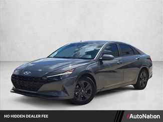 Used 2023 Hyundai Elantra SEL FWD video 1