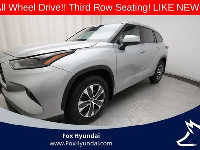 Used 2025 Toyota Highlander XLE