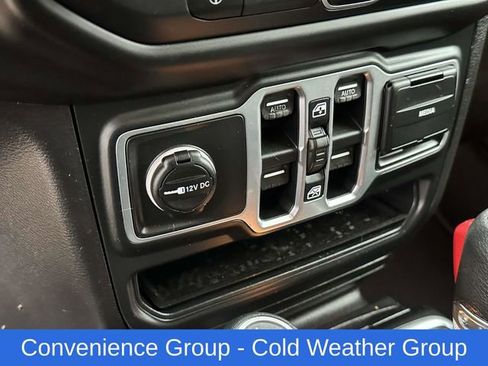 Used 2018 Jeep Wrangler Unlimited Sport S image 8