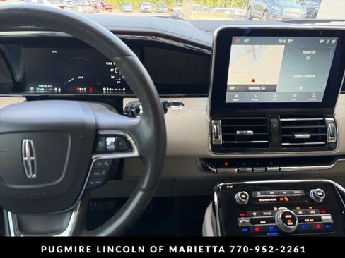 Used 2020 Lincoln Navigator L Reserve w/ Luxury Package AWD/4WD image 10