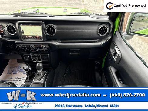 Used 2019 Jeep Wrangler Unlimited Sahara AWD/4WD image 38
