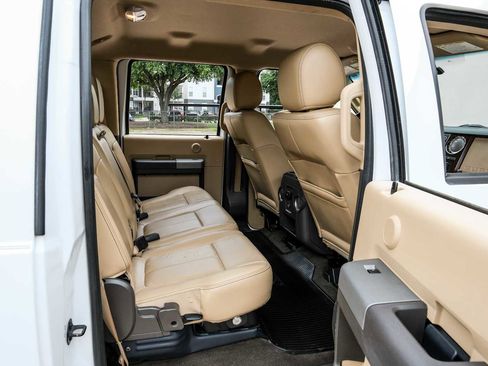 Used 2012 Ford F250 Lariat w/ FX4 Off Road Pkg AWD/4WD image 33