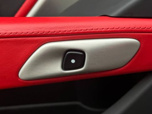 Used 2016 Chevrolet Corvette Z06 w/ 3LZ Preferred Equipment Group image 91