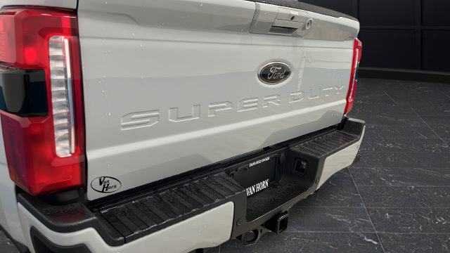 Used 2026 Ford F250 Lariat AWD/4WD image 33