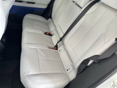 New 2025 Cadillac Optiq Sport 1 image 29