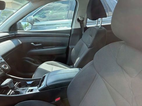Used 2023 Hyundai Tucson SEL FWD image 9