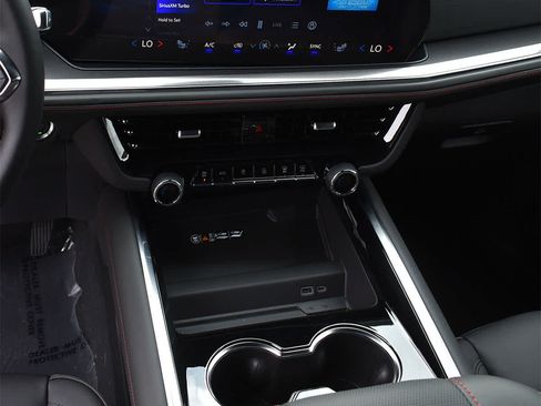 New 2026 Chevrolet Suburban RST w/ Comfort Package AWD/4WD image 16