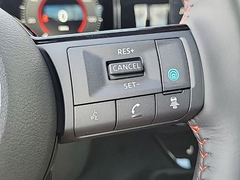 New 2025 Nissan Kicks SR w/ SR Premium Package image 29