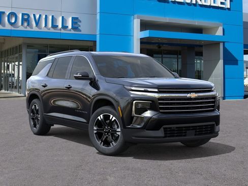 New 2027 Chevrolet Traverse LT w/ Sun and Wheel Package FWD image 7