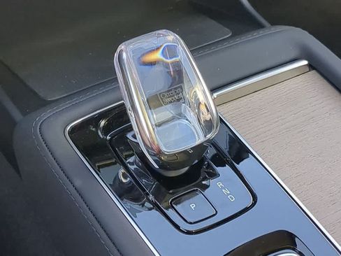 New 2026 Volvo XC90 B5 Core AWD/4WD image 29