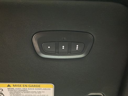 Used 2025 RAM 1500 Laramie w/ Sport Appearance Package AWD/4WD image 34