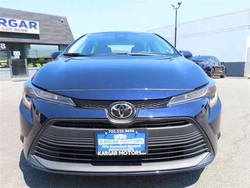 Used 2026 Toyota Corolla LE FWD image 3