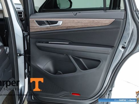 Used 2024 Volkswagen Atlas SEL Premium R-Line AWD/4WD image 71