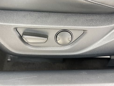 Used 2024 Ford Mustang Coupe RWD image 22