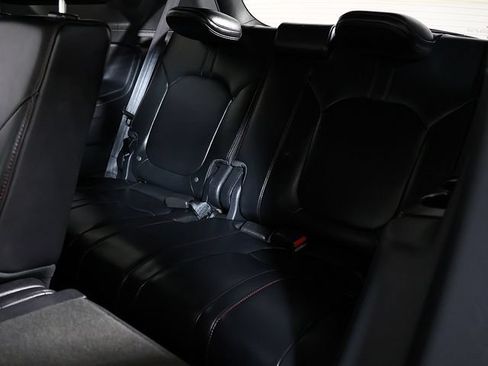 Used 2025 Honda Pilot Black Edition image 14