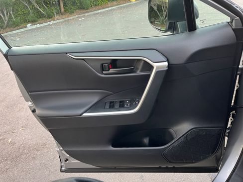 Used 2025 Toyota RAV4 LE image 20