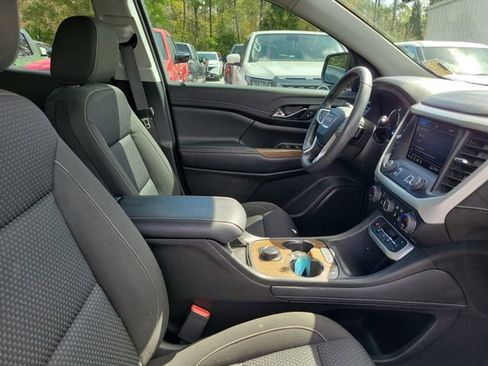 Used 2023 GMC Acadia SLE w/ Elevation Edition image 33