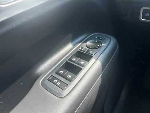 Certified 2024 Hyundai Santa Fe SEL AWD/4WD image 11