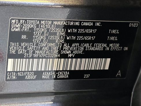 Used 2023 Toyota RAV4 LE AWD/4WD image 30