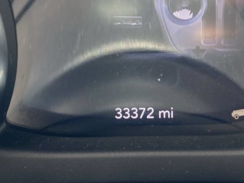 Used 2022 Jeep Wrangler Unlimited Sport w/ Sun And Sound Package AWD/4WD image 8