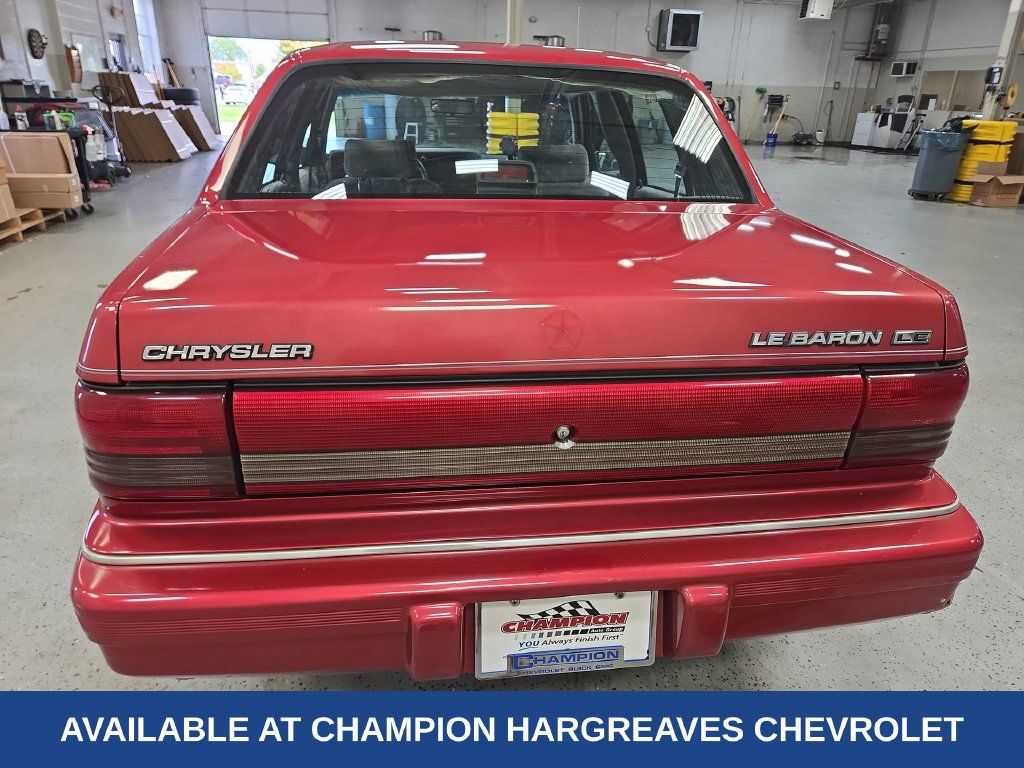 Used 1994 Chrysler LeBaron LE FWD image 40