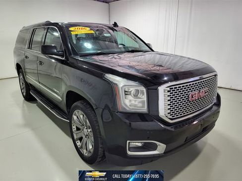 Used 2016 GMC Yukon XL Denali w/ Open Road Package image 18