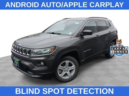 Used 2023 Jeep Compass Latitude AWD/4WD image 1