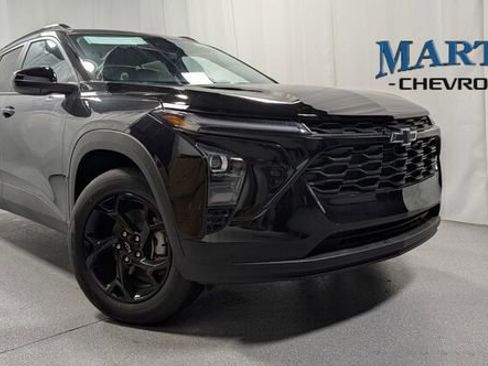 New 2026 Chevrolet Trax LT w/ Driver Confidence Package FWD image 1
