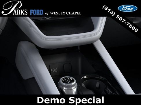 New 2026 Ford Explorer Platinum AWD/4WD image 15