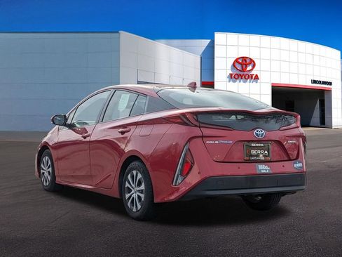 Used 2020 Toyota Prius Prime Limited FWD image 12