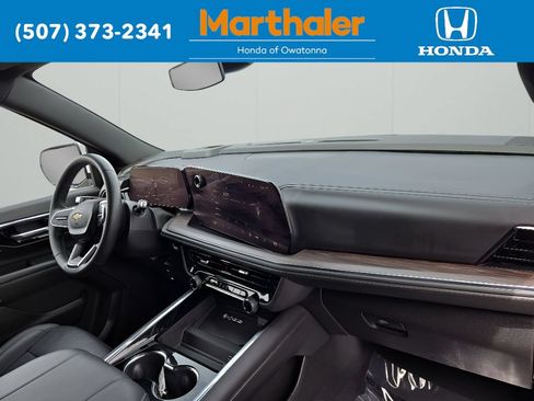 Used 2025 Chevrolet Tahoe LT AWD/4WD image 21