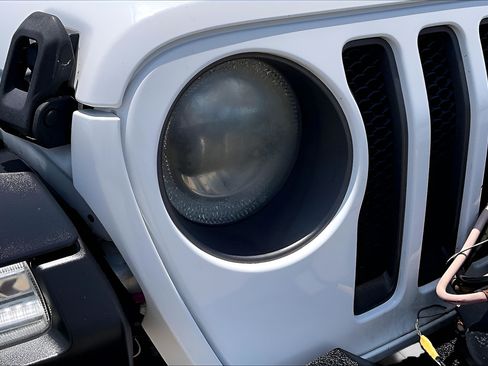 Used 2021 Jeep Wrangler Unlimited Rubicon AWD/4WD image 31