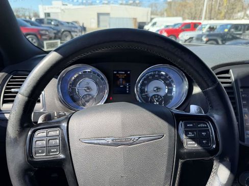 Used 2012 Chrysler 300 S image 30