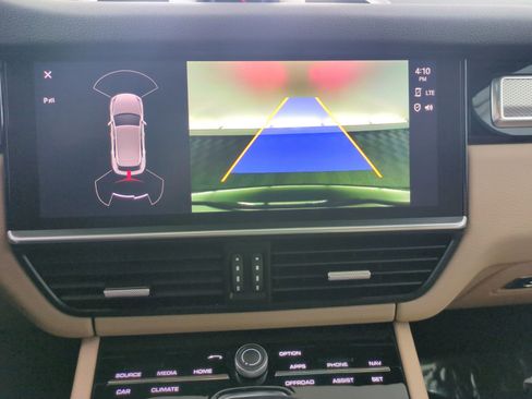 Used 2023 Porsche Cayenne E-Hybrid image 15