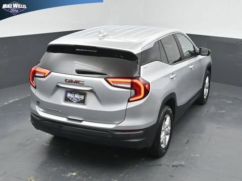 Used 2022 GMC Terrain SLE FWD image 15