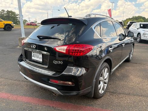 Used 2017 INFINITI QX50 AWD w/ Premium Package image 6