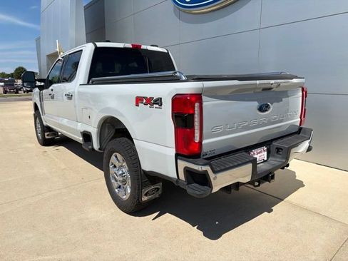 Certified 2025 Ford F350 Lariat w/ Lariat Ultimate Package AWD/4WD image 4