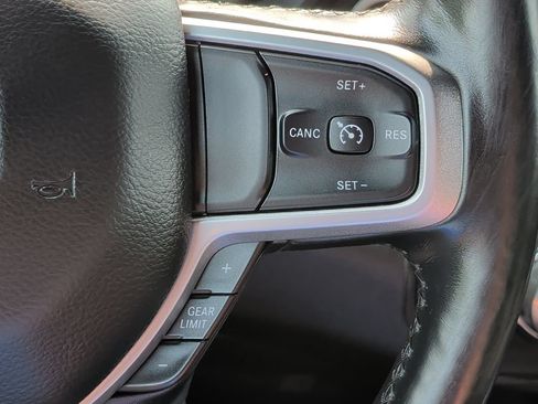 Used 2019 RAM 1500 Big Horn AWD/4WD image 13