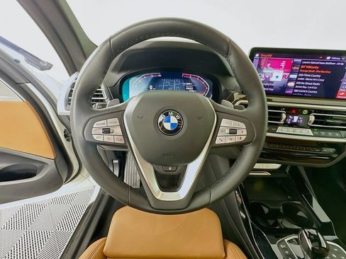 Used 2024 BMW X3 sDrive30i w/ Premium Package RWD image 11