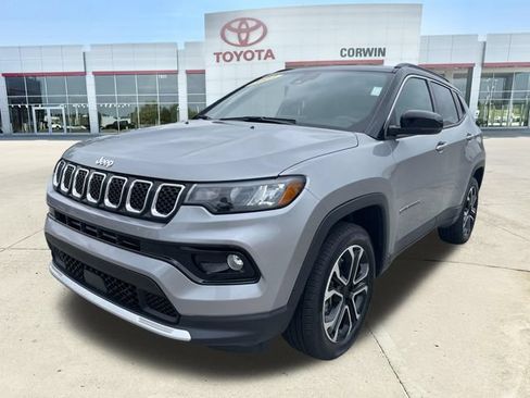 Used 2023 Jeep Compass Limited AWD/4WD image 7