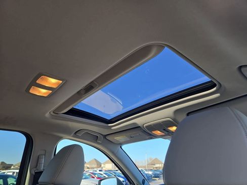 Used 2017 MAZDA CX-5 Touring w/ Preferred Equipment Package image 21