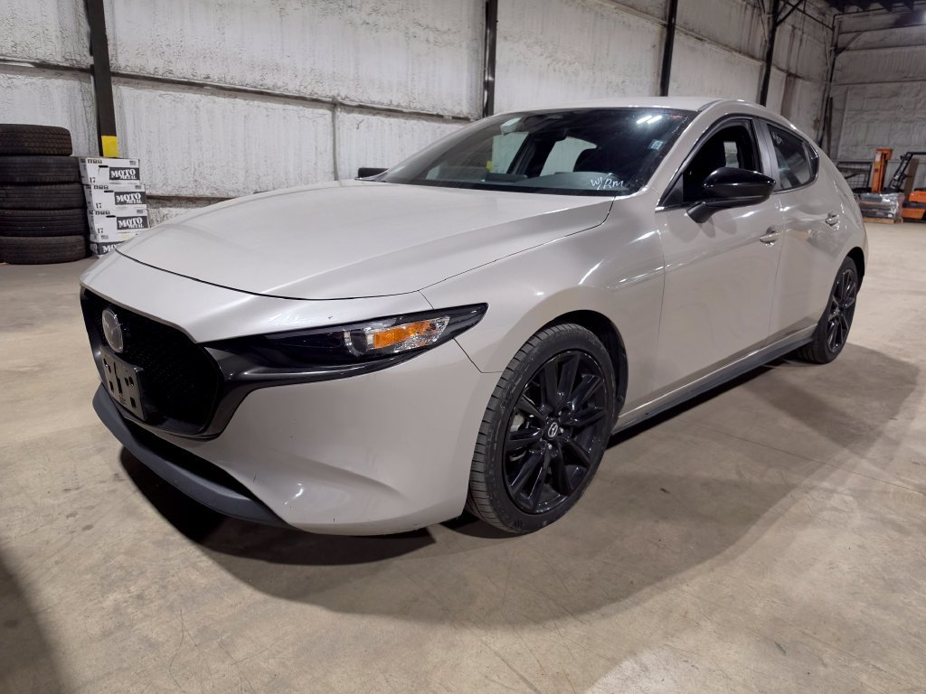 Used 2024 MAZDA MAZDA3 s FWD image 1