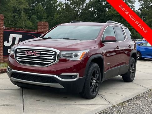 Used 2018 GMC Acadia SLT image 3