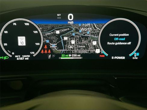 Certified 2025 Porsche Cayenne E-Hybrid AWD/4WD image 19