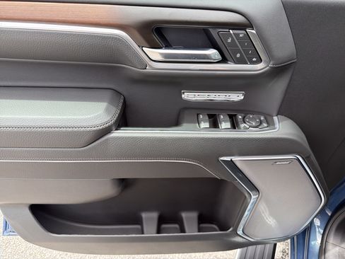 New 2026 GMC Sierra 1500 Denali AWD/4WD image 11