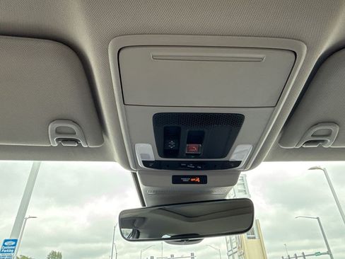 Certified 2023 Honda Accord Touring image 36