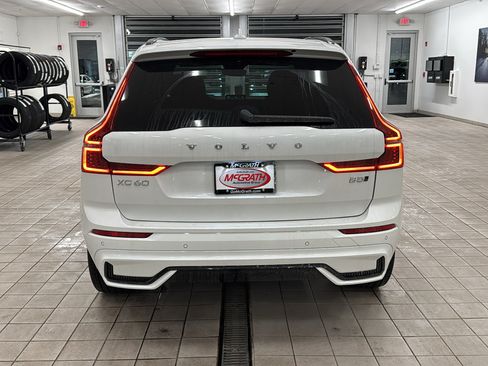 New 2026 Volvo XC60 B5 Plus w/ Climate Package AWD/4WD image 6